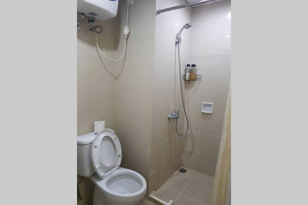 1 Bedroom Apartment Near Central Park Mall Джакарта Экстерьер фото
